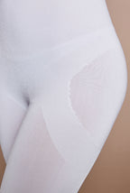 Postpartale Eindämmungsshorts Weiß